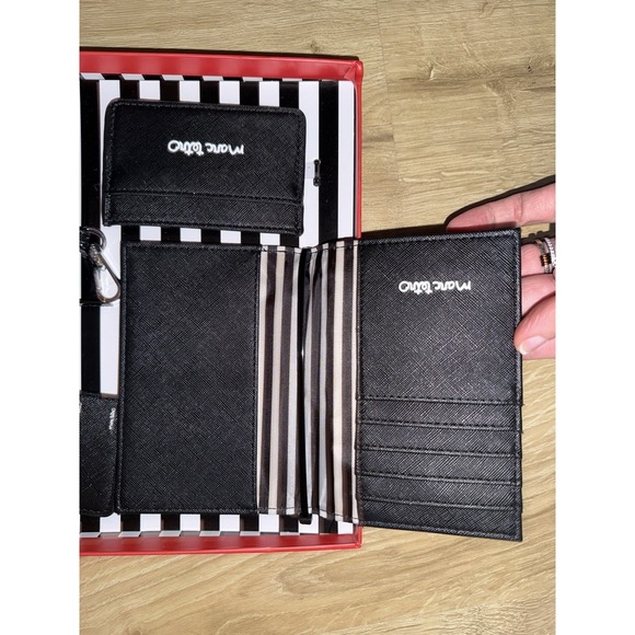 Marc Tetro 4-piece Travel Accessory Set Featuring A Dog Print Design. New In Box - Picture 9 of 12